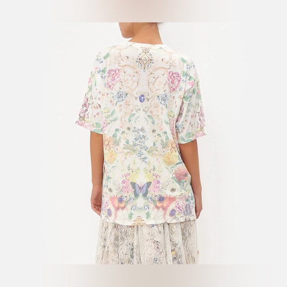 Camilla Oversize Band Tee
Queens Bee Hive size S - Picture 2 of 11